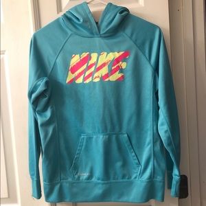 Nike Therma Fit Hoodie Girls